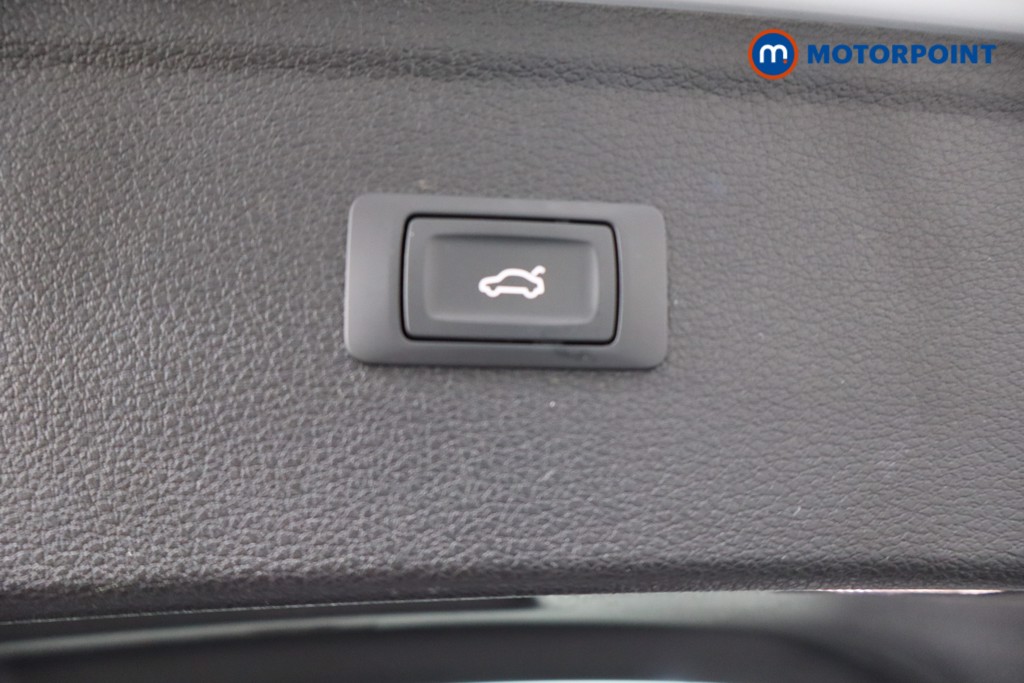 Audi Q5 Sport Automatic Petrol SUV - Stock Number (1565457) - 38th supplementary image