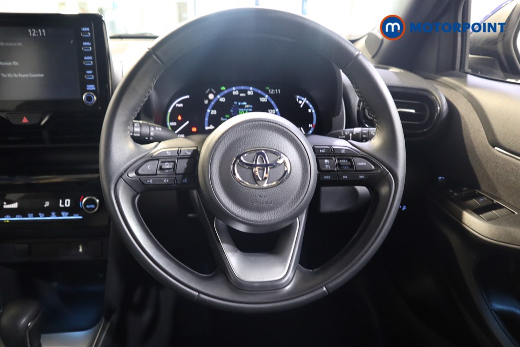 Toyota Yaris Cross Design Automatic Petrol-Electric Hybrid Estate - Stock Number (1565571) - 2nd supplementary image
