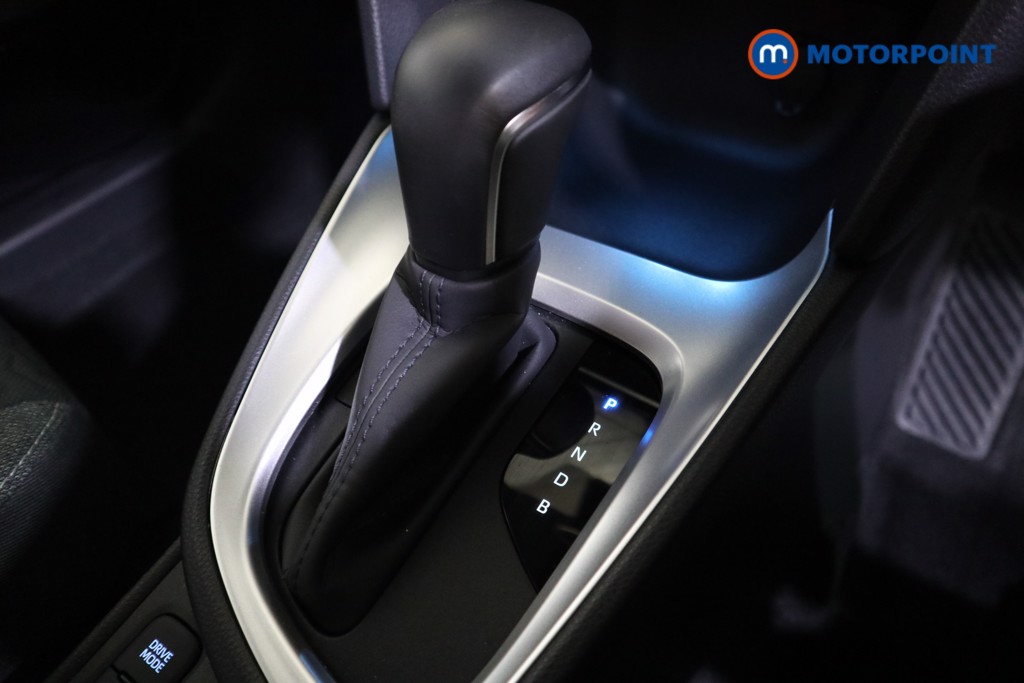 Toyota Yaris Cross Design Automatic Petrol-Electric Hybrid Estate - Stock Number (1565571) - 8th supplementary image