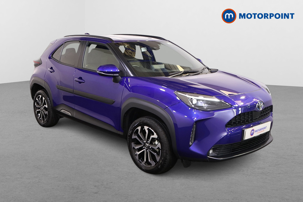 Toyota Yaris Cross Design Automatic Petrol-Electric Hybrid Estate - Stock Number (1565571) - Drivers side front corner