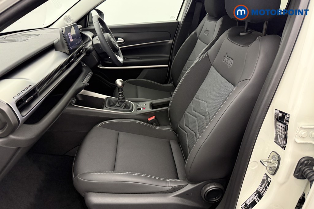 Jeep Avenger Summit Manual Petrol SUV - Stock Number (1565636) - 21st supplementary image