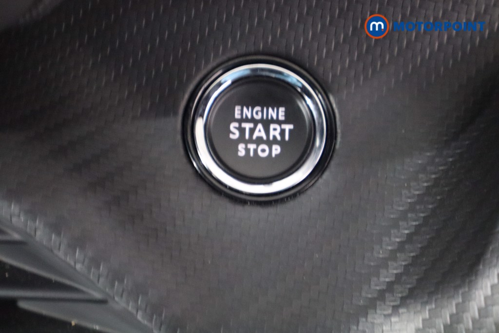 Peugeot 2008 Allure Manual Petrol SUV - Stock Number (1565945) - 13th supplementary image