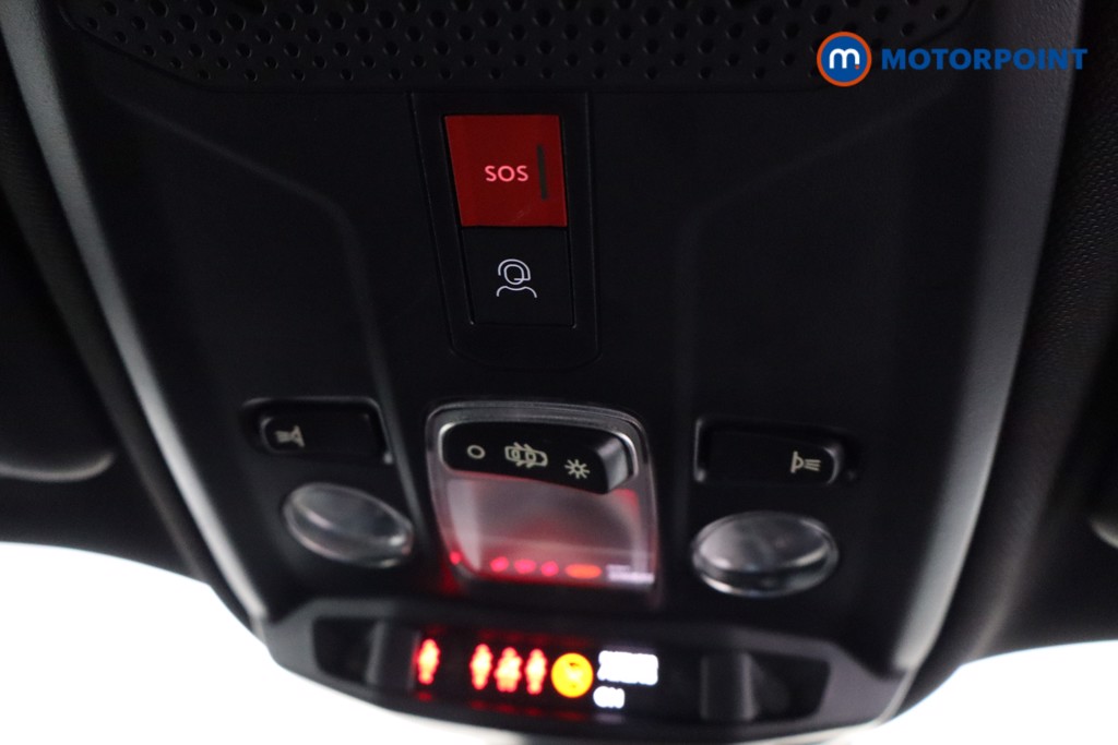 Peugeot 2008 Allure Manual Petrol SUV - Stock Number (1565945) - 21st supplementary image