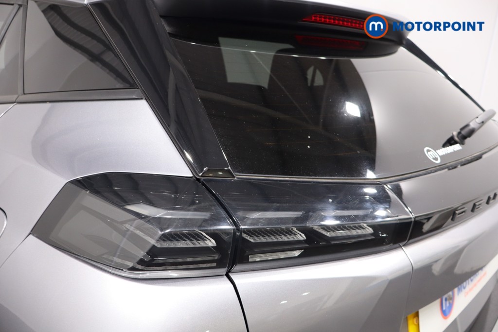 Peugeot 2008 Allure Manual Petrol SUV - Stock Number (1565945) - 32nd supplementary image