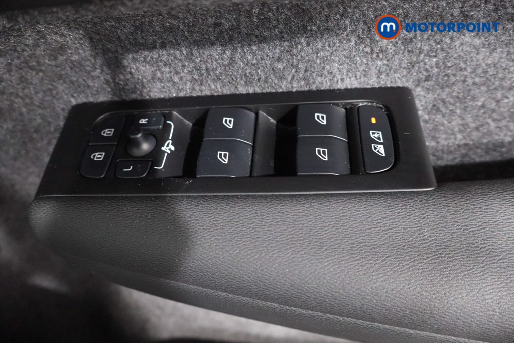 Volvo Xc40 Twin Plus Automatic Electric SUV - Stock Number (1566037) - 21st supplementary image