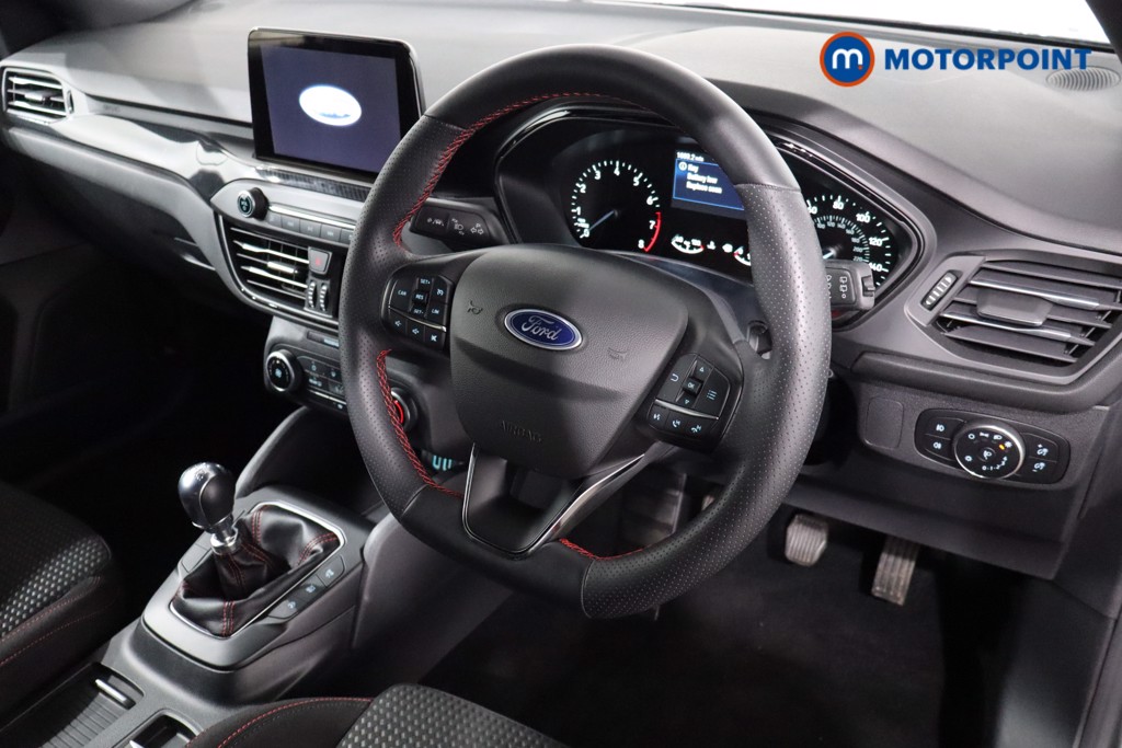 Ford Focus St-Line Edition Manual Petrol-Electric Hybrid Hatchback - Stock Number (1566045) - 22nd supplementary image