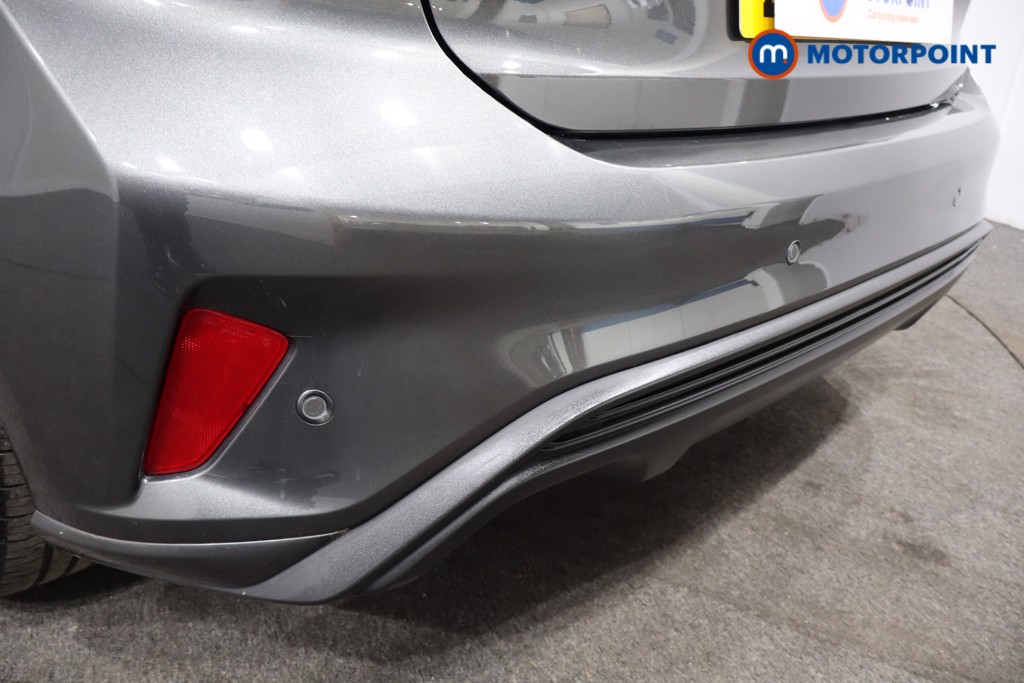 Ford Focus St-Line Edition Manual Petrol-Electric Hybrid Hatchback - Stock Number (1566045) - 33rd supplementary image