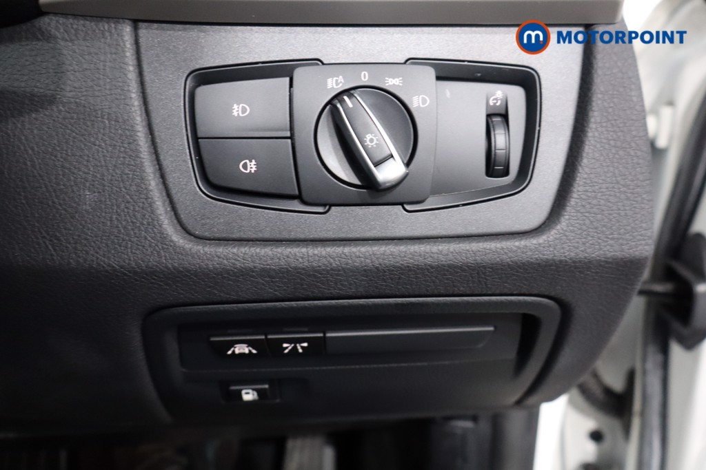 BMW 3 Series SE Automatic Petrol Plug-In Hybrid Saloon - Stock Number (1566271) - 23rd supplementary image