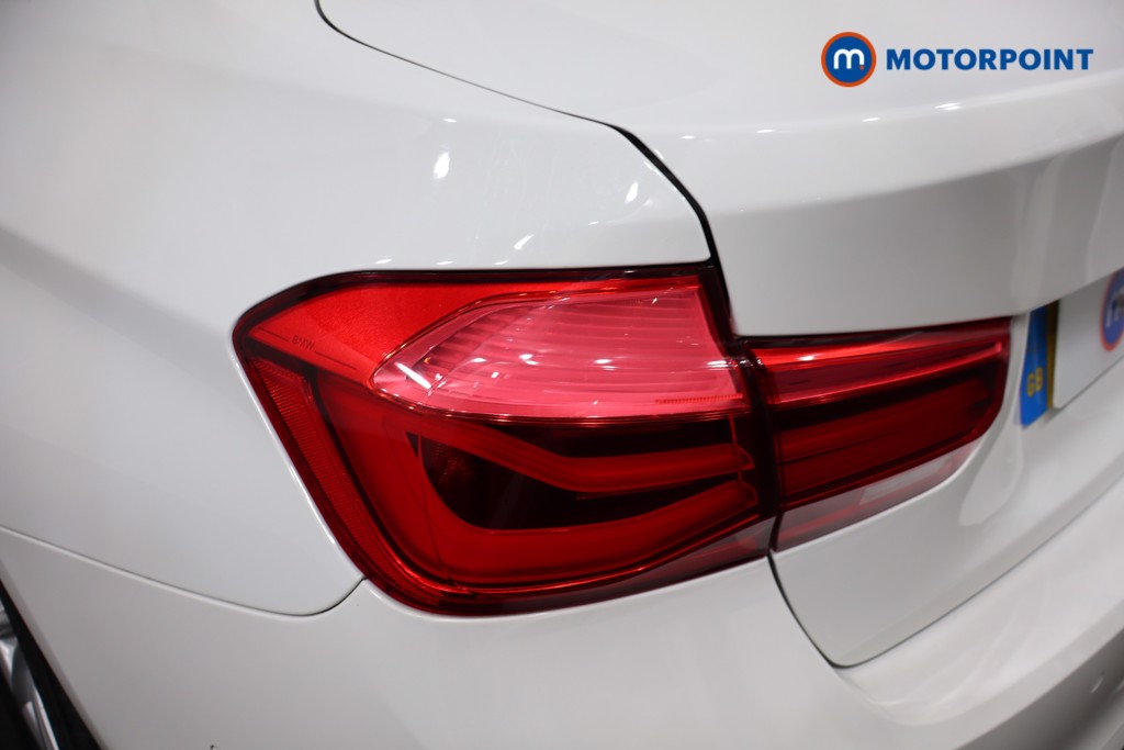 BMW 3 Series SE Automatic Petrol Plug-In Hybrid Saloon - Stock Number (1566271) - 37th supplementary image