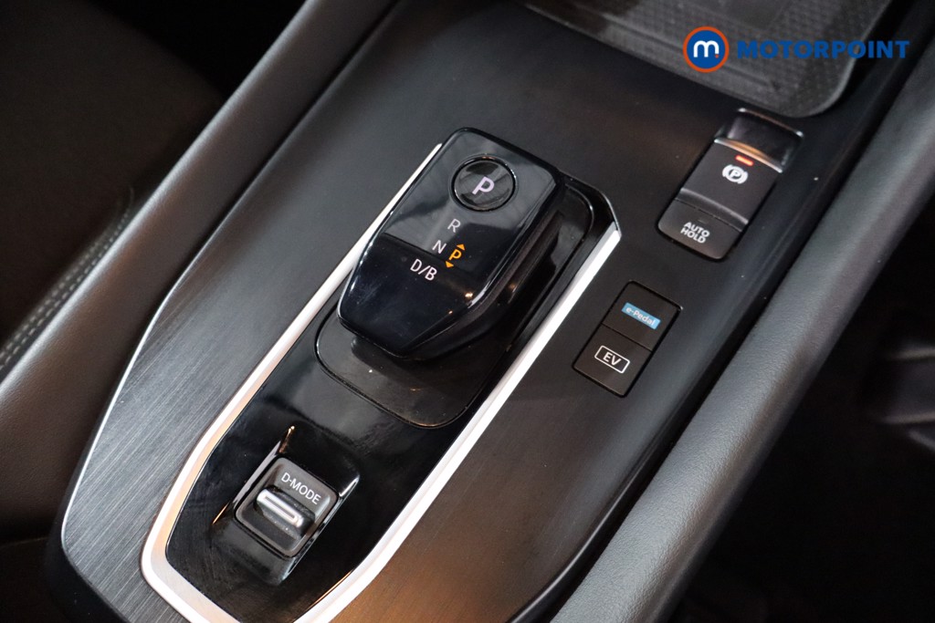 Nissan Qashqai N-Connecta Automatic Petrol-Electric Hybrid SUV - Stock Number (1566363) - 14th supplementary image