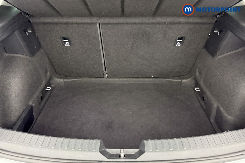 Seat Leon Se Dynamic Manual Petrol Hatchback - Stock Number (1566884) - 20th supplementary image