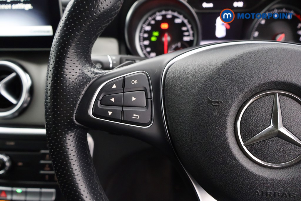 Mercedes-Benz GLA Urban Edition Automatic Petrol SUV - Stock Number (1531814) - 2nd supplementary image