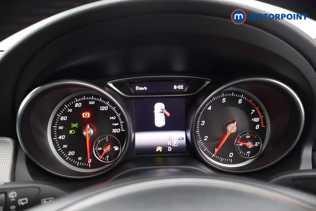 Mercedes-Benz GLA Urban Edition Automatic Petrol SUV - Stock Number (1531814) - 4th supplementary image