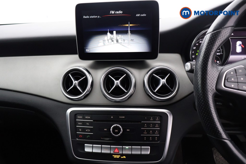 Mercedes-Benz GLA Urban Edition Automatic Petrol SUV - Stock Number (1531814) - 6th supplementary image
