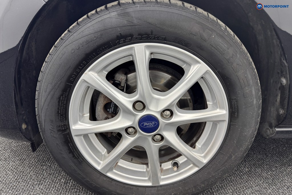 Ford Fiesta Zetec Manual Petrol Hatchback - Stock Number (1541068) - 31st supplementary image