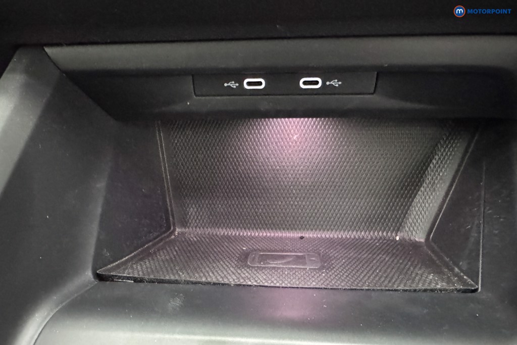 Volkswagen Golf Style Manual Petrol Hatchback - Stock Number (1546025) - 13th supplementary image