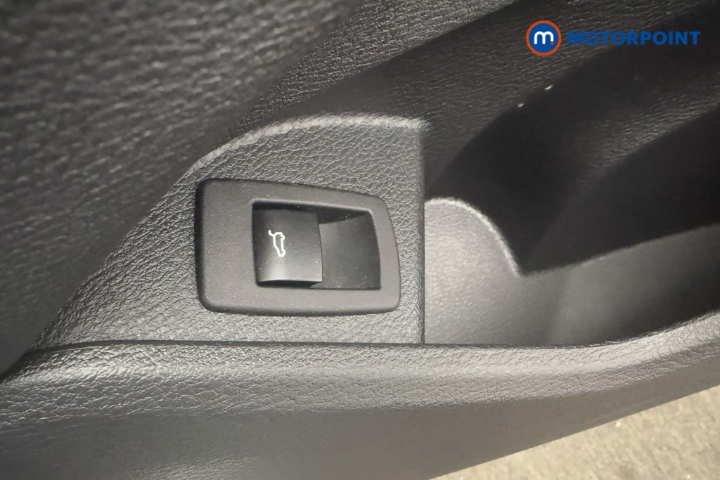BMW X1 Xline Manual Petrol SUV - Stock Number (1549020) - 19th supplementary image