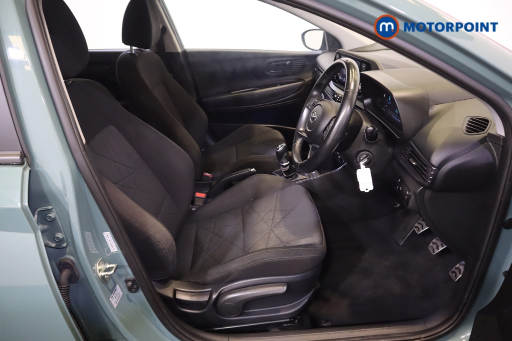 Hyundai Bayon Se Connect Manual Petrol-Electric Hybrid SUV - Stock Number (1551806) - 6th supplementary image