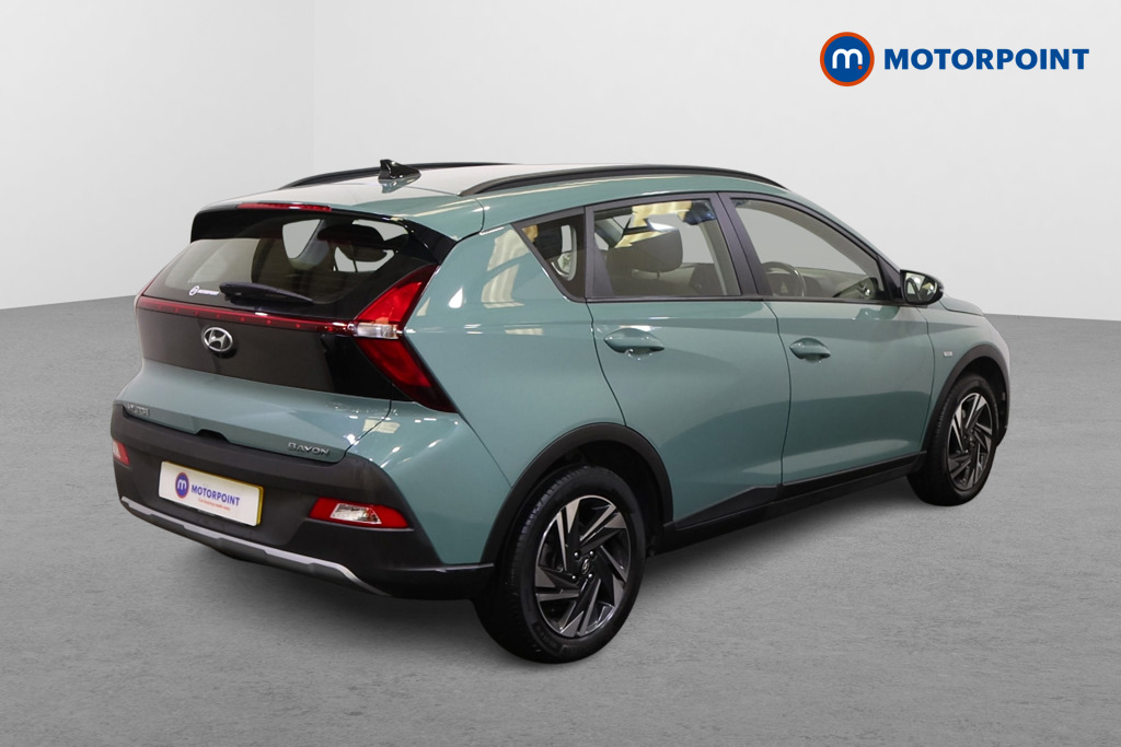 Hyundai Bayon Se Connect Manual Petrol-Electric Hybrid SUV - Stock Number (1551806) - Drivers side rear corner