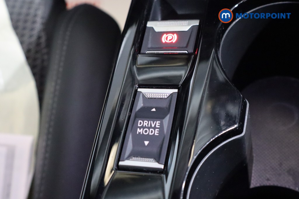Peugeot 208 Gt Line Manual Petrol Hatchback - Stock Number (1553322) - 10th supplementary image