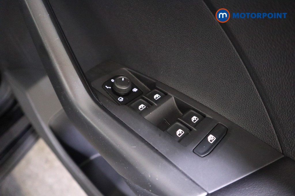 Volkswagen T-Cross Se Edition Manual Petrol SUV - Stock Number (1554860) - 10th supplementary image