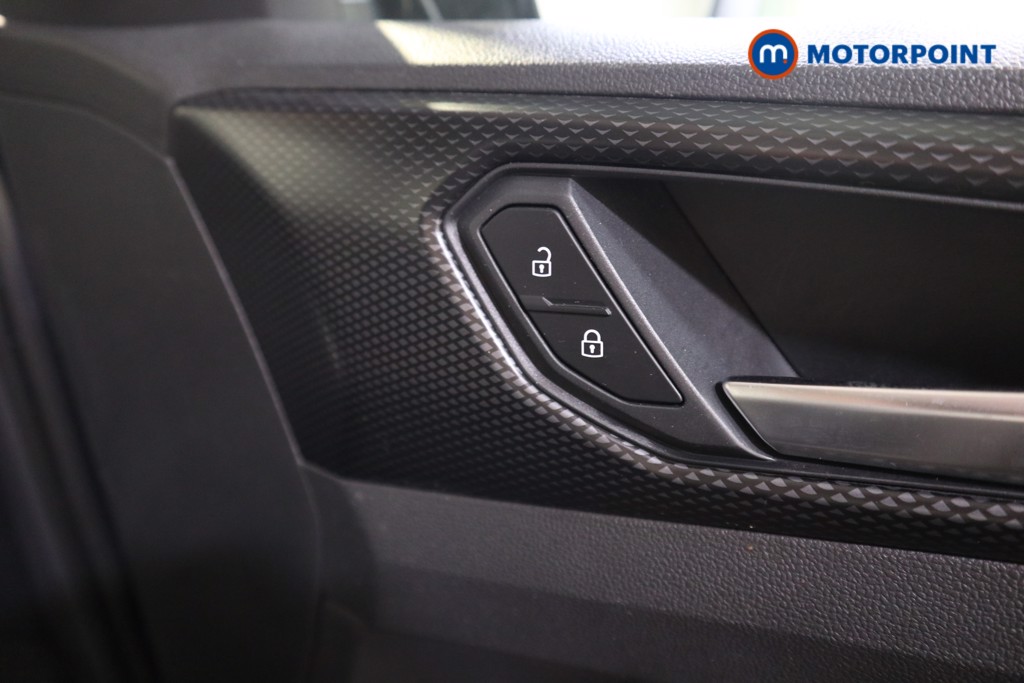 Volkswagen T-Cross Se Edition Manual Petrol SUV - Stock Number (1554860) - 11th supplementary image