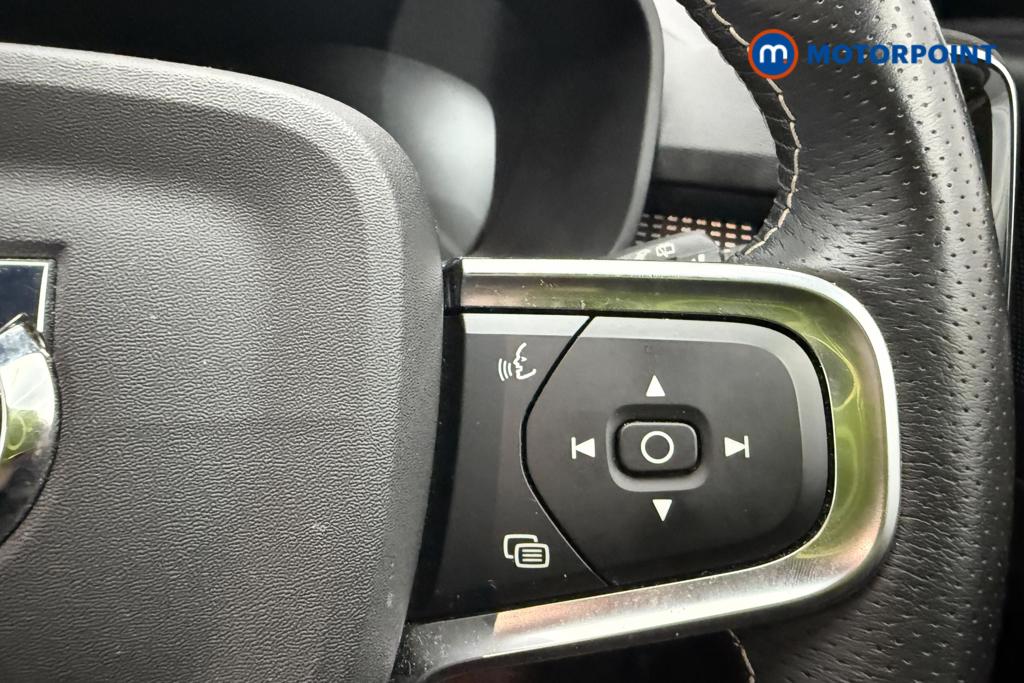 Volvo Xc40 R Design Manual Petrol SUV - Stock Number (1555026) - 14th supplementary image