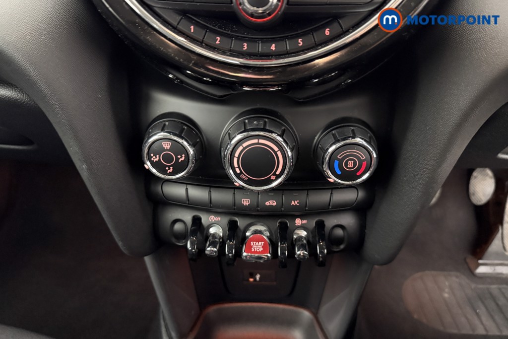Mini Hatchback Cooper Classic Manual Petrol Hatchback - Stock Number (1555440) - 7th supplementary image