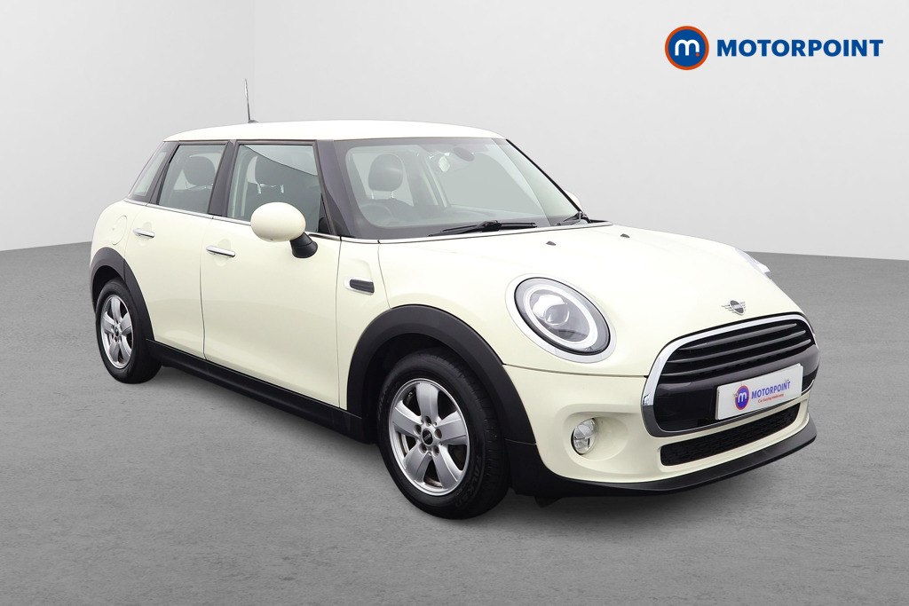 Mini Hatchback Cooper Classic Manual Petrol Hatchback - Stock Number (1555440) - Drivers side front corner