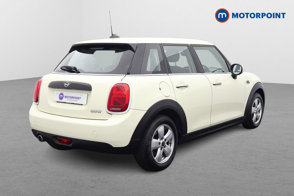 Mini Hatchback Cooper Classic Manual Petrol Hatchback - Stock Number (1555440) - Drivers side rear corner