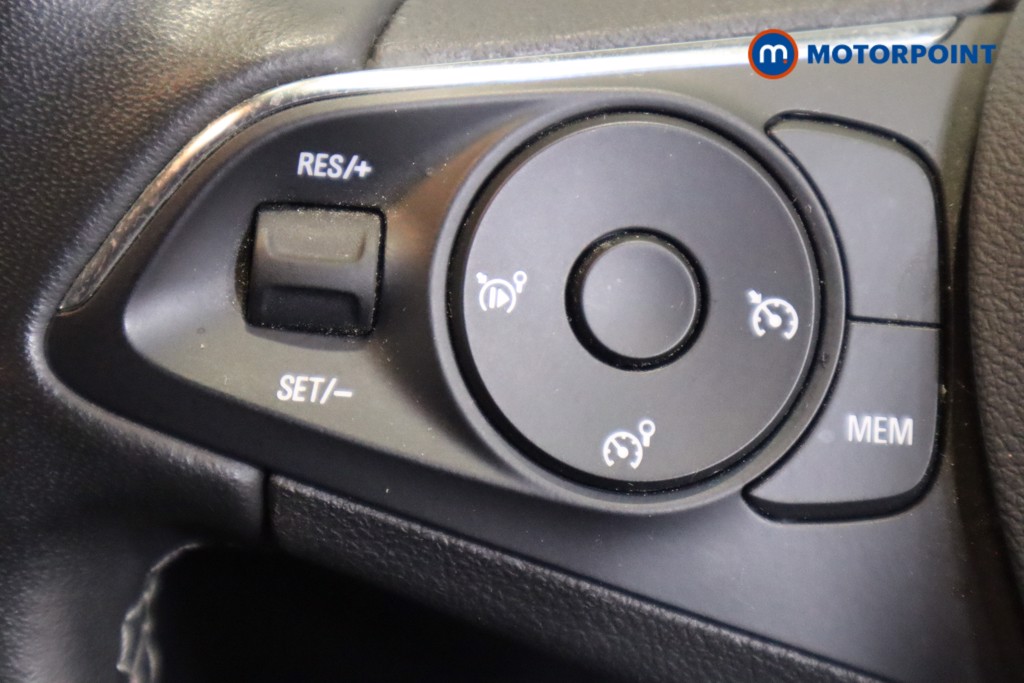 Vauxhall Crossland Gs Line Manual Petrol SUV - Stock Number (1556331) - 15th supplementary image