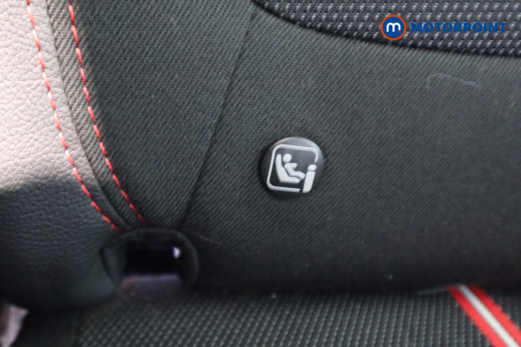 Vauxhall Crossland Gs Line Manual Petrol SUV - Stock Number (1556331) - 25th supplementary image