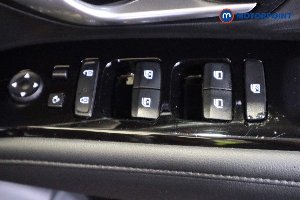 Hyundai Tucson Se Connect Manual Petrol SUV - Stock Number (1558490) - 13th supplementary image