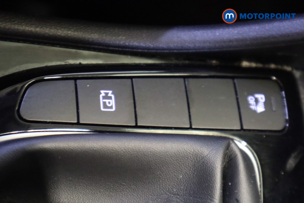 Hyundai Tucson Se Connect Manual Petrol SUV - Stock Number (1558490) - 22nd supplementary image