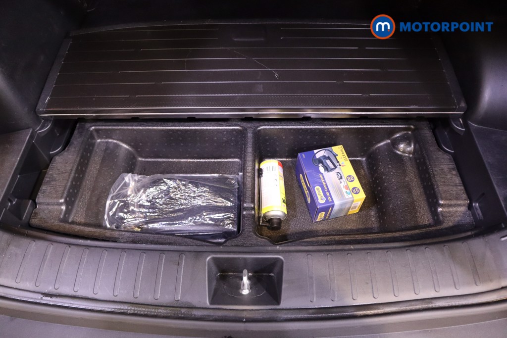 Hyundai Tucson Se Connect Manual Petrol SUV - Stock Number (1558490) - 28th supplementary image