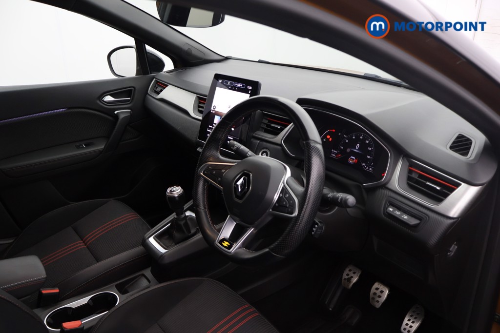 Renault Captur R.S. Line Manual Petrol-Electric Hybrid SUV - Stock Number (1558714) - 9th supplementary image