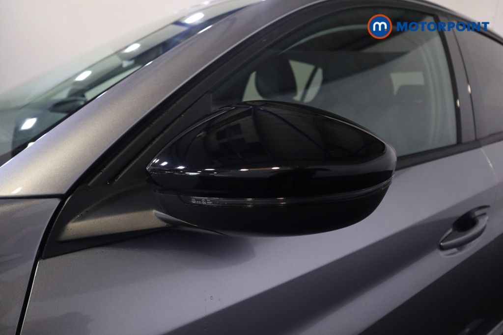 Peugeot 208 Allure Automatic Petrol-Electric Hybrid Hatchback - Stock Number (1559347) - 21st supplementary image