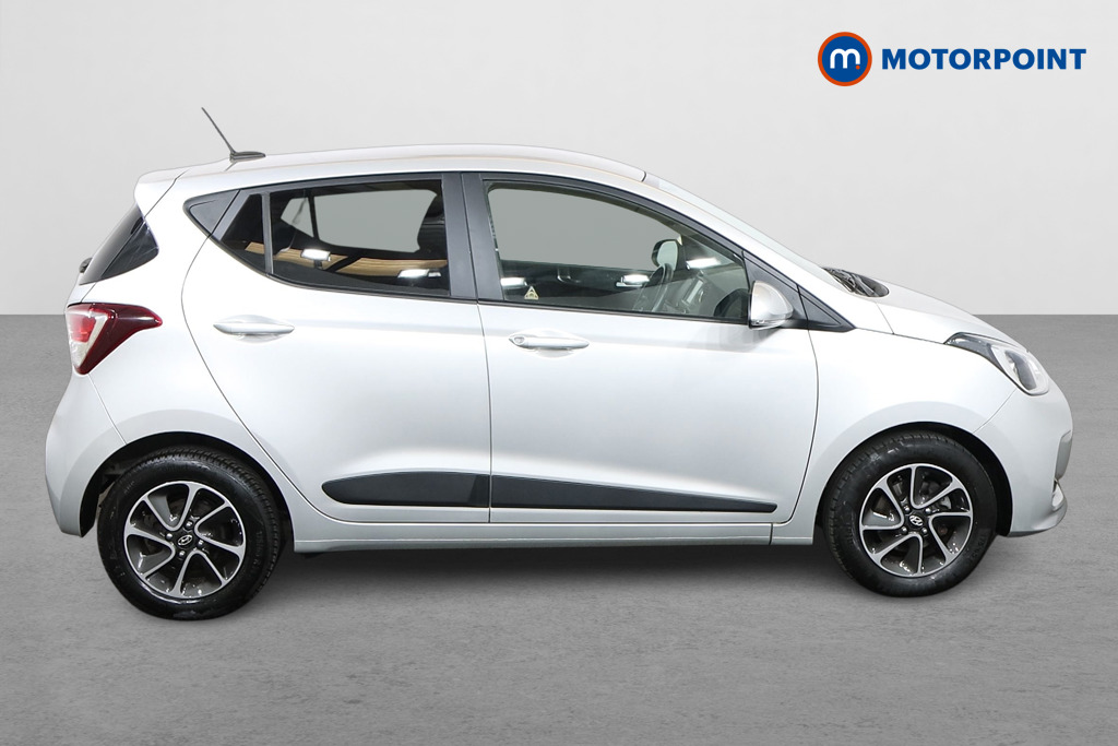 Hyundai I10 Premium Manual Petrol Hatchback - Stock Number (1559387) - Drivers side