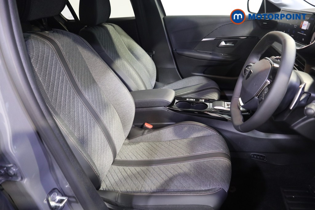 Peugeot 208 Allure Automatic Petrol-Electric Hybrid Hatchback - Stock Number (1559388) - 11th supplementary image
