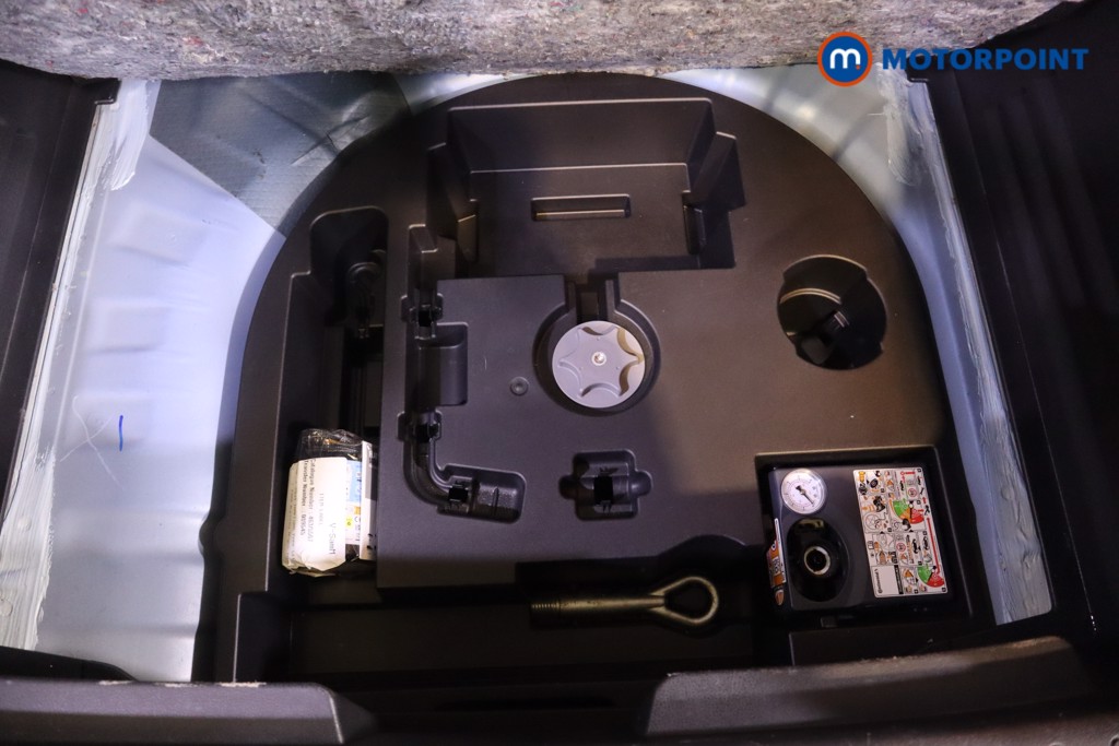 Nissan Juke Bose Personal Edition Automatic Petrol SUV - Stock Number (1559642) - 26th supplementary image