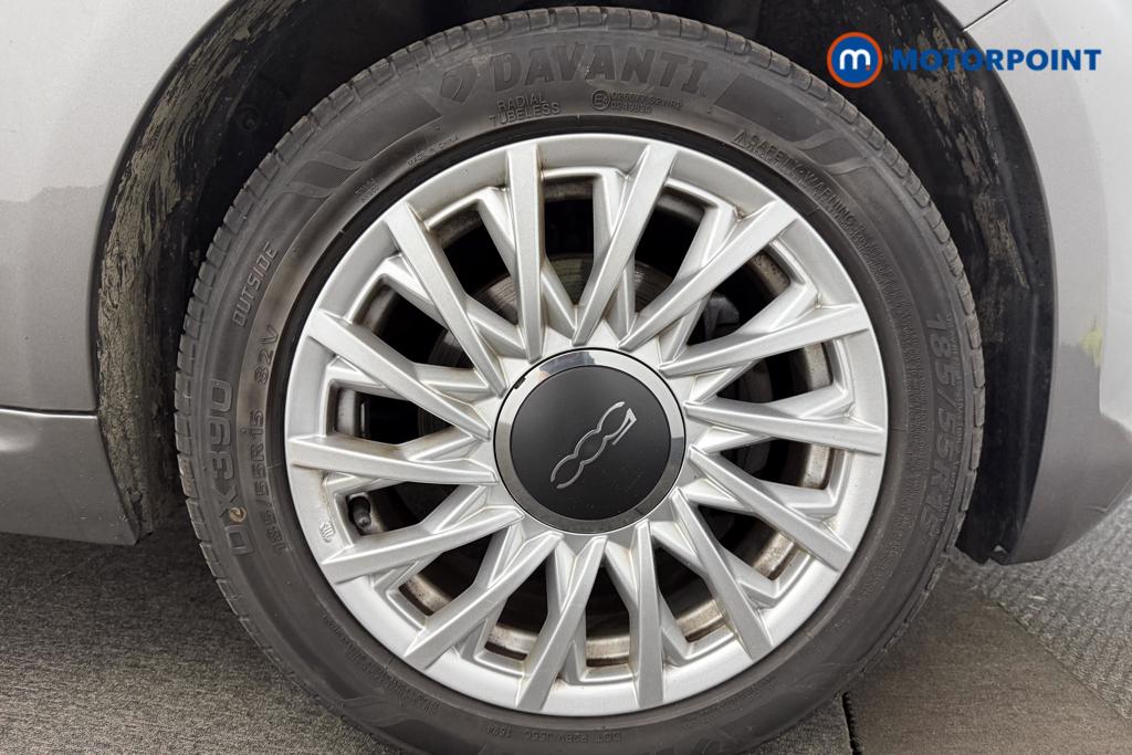 Fiat 500 Dolcevita Manual Petrol-Electric Hybrid Hatchback - Stock Number (1559927) - 9th supplementary image