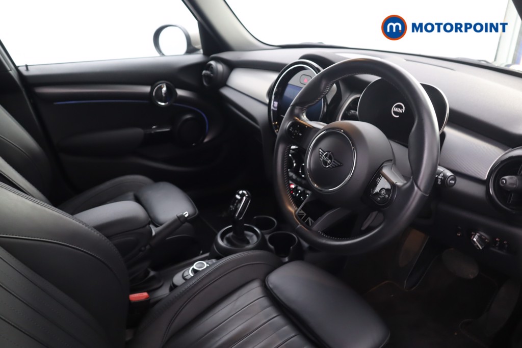 Mini Hatchback Cooper Exclusive Automatic Petrol Hatchback - Stock Number (1559977) - 2nd supplementary image