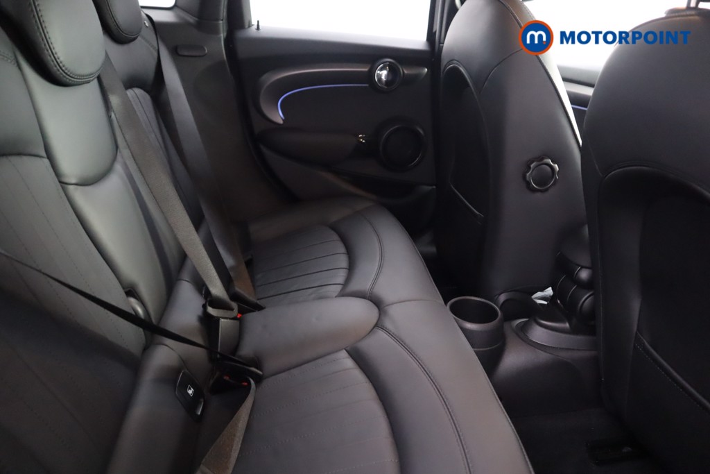 Mini Hatchback Cooper Exclusive Automatic Petrol Hatchback - Stock Number (1559977) - 13th supplementary image