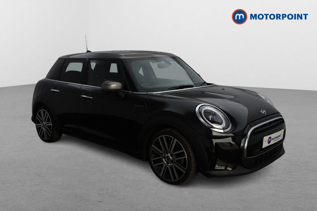 Mini Hatchback Cooper Exclusive Automatic Petrol Hatchback - Stock Number (1559977) - Drivers side front corner