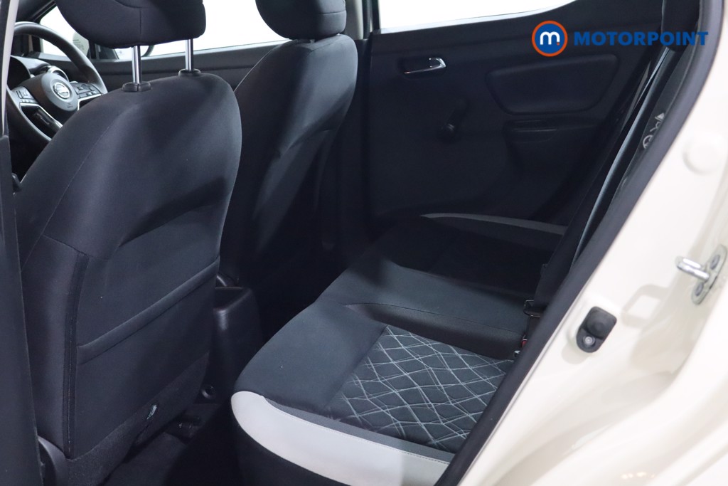 Nissan Micra Acenta Manual Petrol Hatchback - Stock Number (1560632) - 10th supplementary image