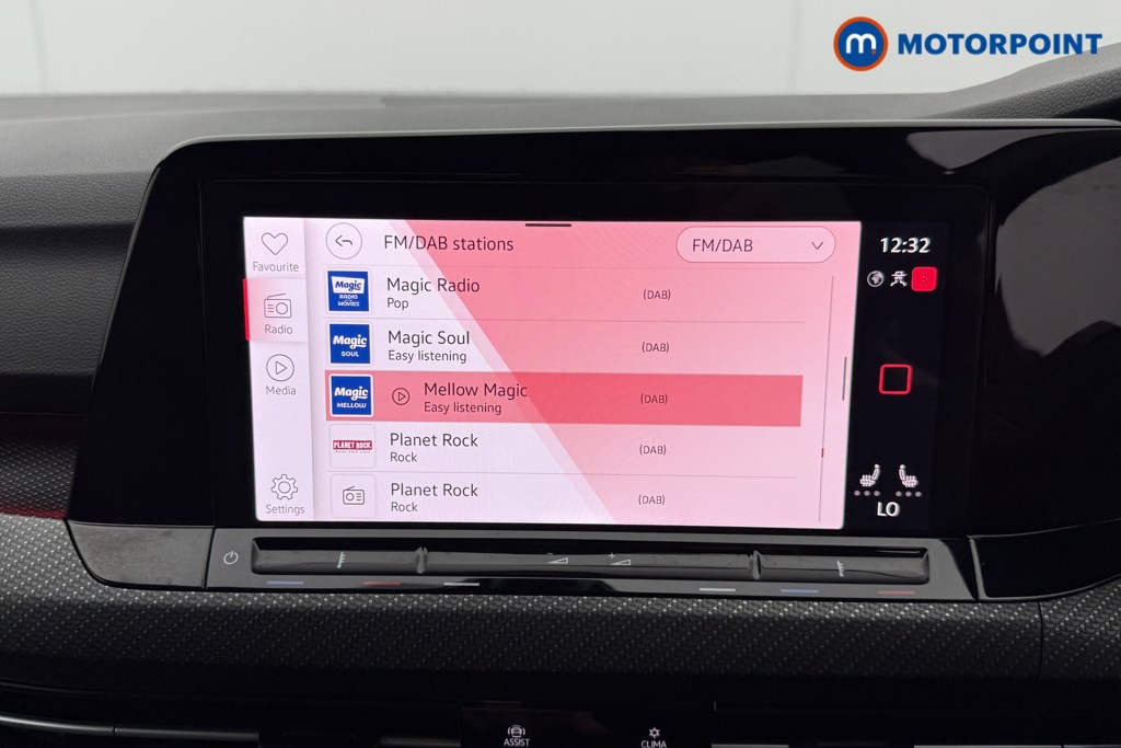 Volkswagen Golf R-Line Manual Petrol Hatchback - Stock Number (1560906) - 6th supplementary image