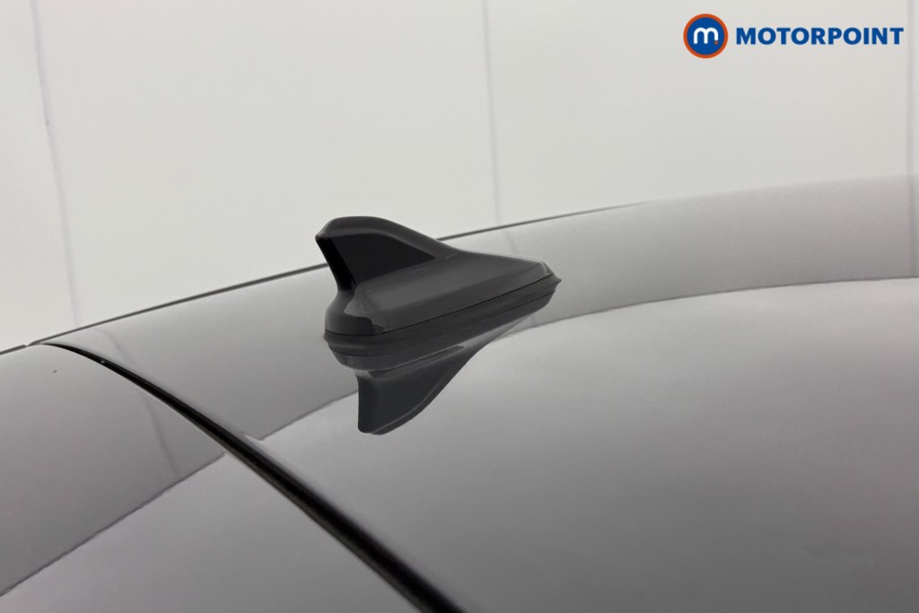 Volkswagen Golf R-Line Manual Petrol Hatchback - Stock Number (1560906) - 19th supplementary image