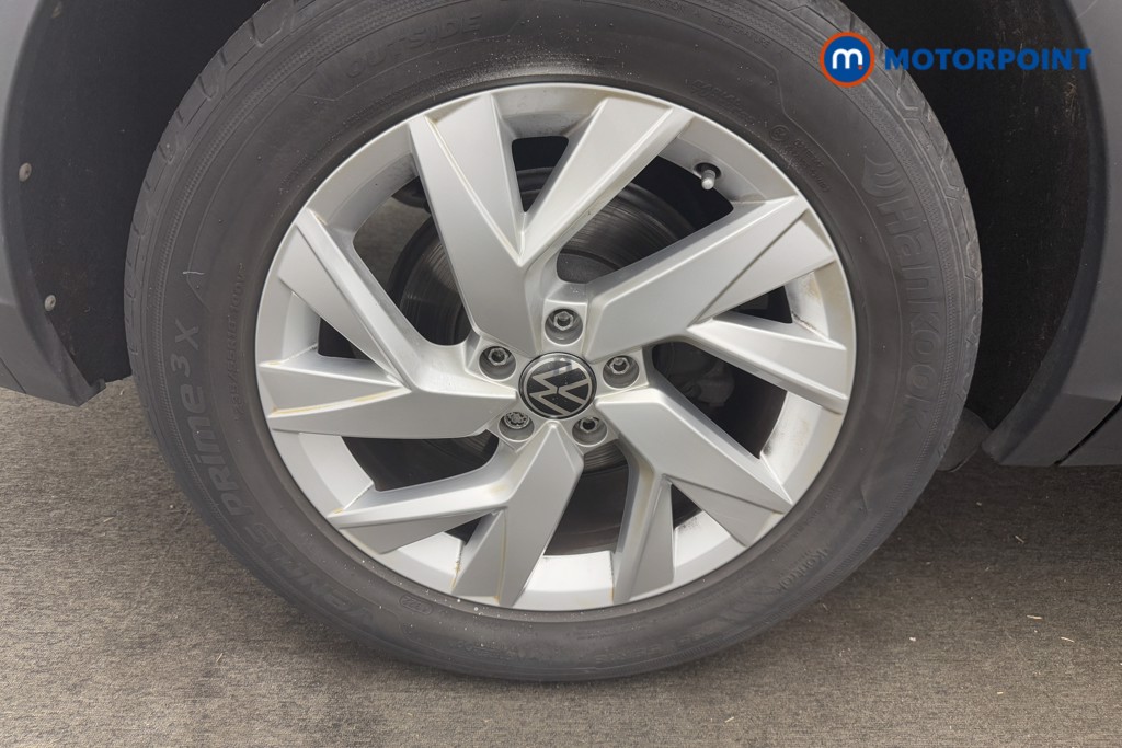 Volkswagen Tiguan Life Manual Petrol SUV - Stock Number (1560919) - 18th supplementary image