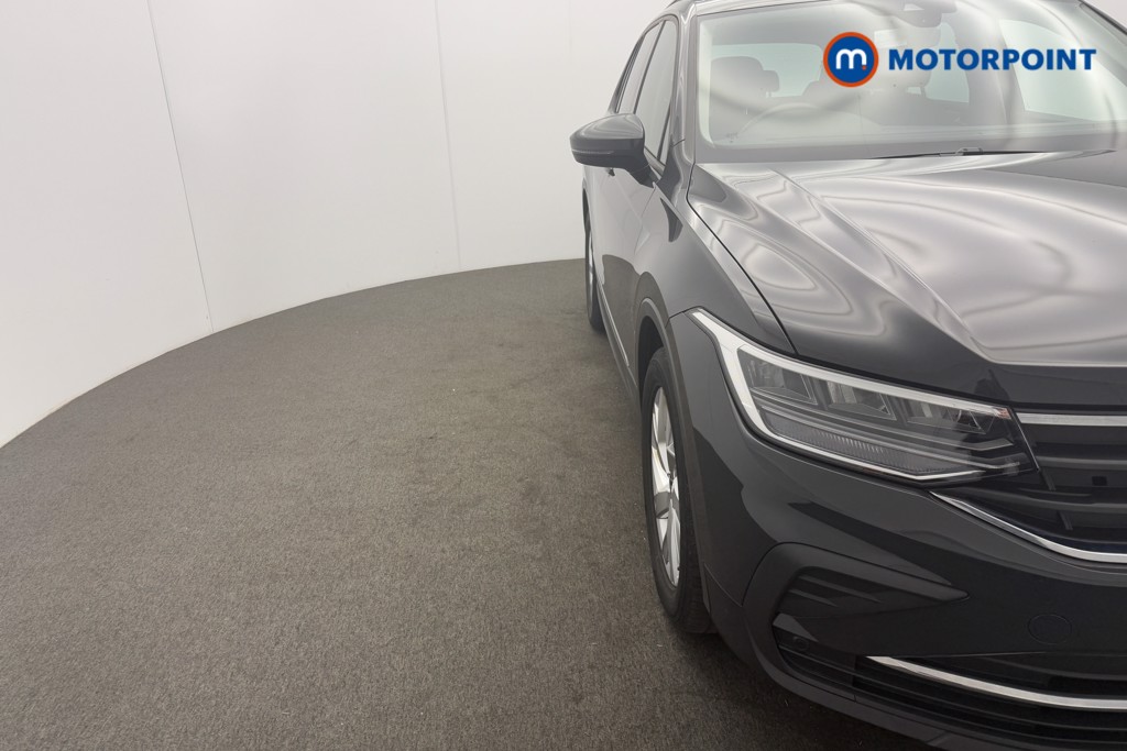 Volkswagen Tiguan Life Manual Petrol SUV - Stock Number (1560919) - 20th supplementary image
