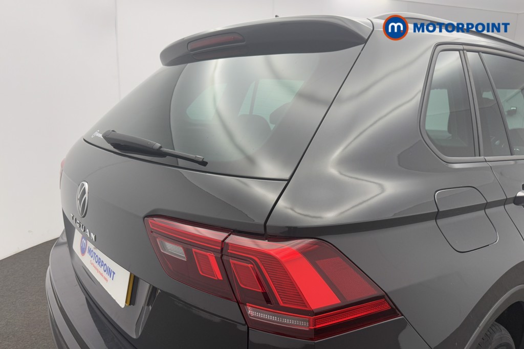 Volkswagen Tiguan Life Manual Petrol SUV - Stock Number (1560919) - 22nd supplementary image